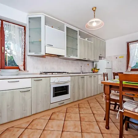 Apartment In With Two-bedrooms 5 Rovinj